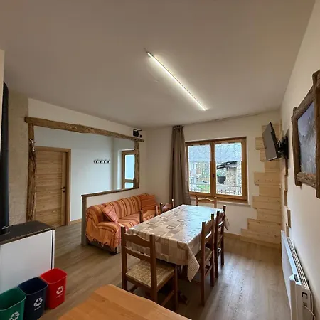 Apartment La Ca D'marietta Paesana